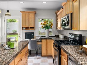 511 23rd Avenue E, Seattle WA 98112