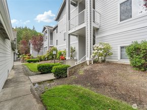 15150 140th Way SE T304, Renton WA 98058