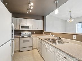 15150 140th Way SE T304, Renton WA 98058