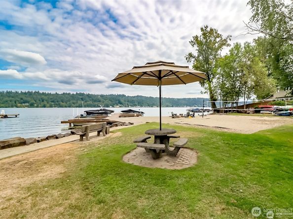 3834 175th Avenue NE G16, Redmond WA 98052
