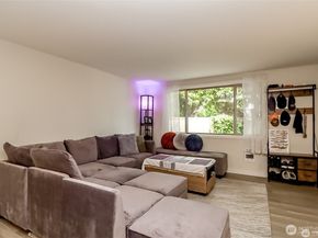 3834 175th Avenue NE G16, Redmond WA 98052