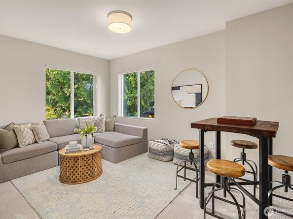 3815 NE 89th Street, Seattle WA 98115