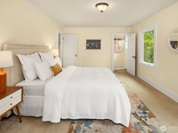 412 36th Avenue, Seattle WA 98122