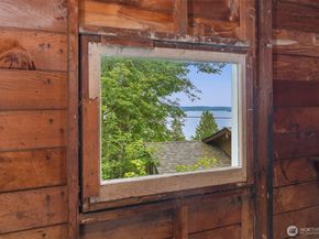 412 36th Avenue, Seattle WA 98122