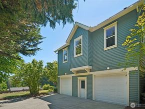 23623 20th Avenue W, Bothell WA 98021