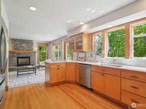 23623 20th Avenue W, Bothell WA 98021