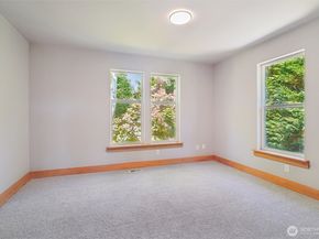 23623 20th Avenue W, Bothell WA 98021