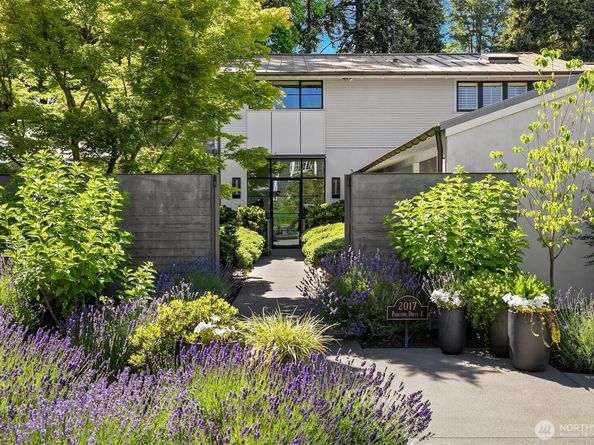 2017 Parkside Drive E, Seattle WA 98112
