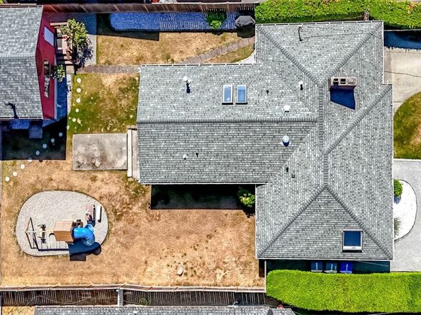 16016 12th Avenue SW, Burien WA 98166