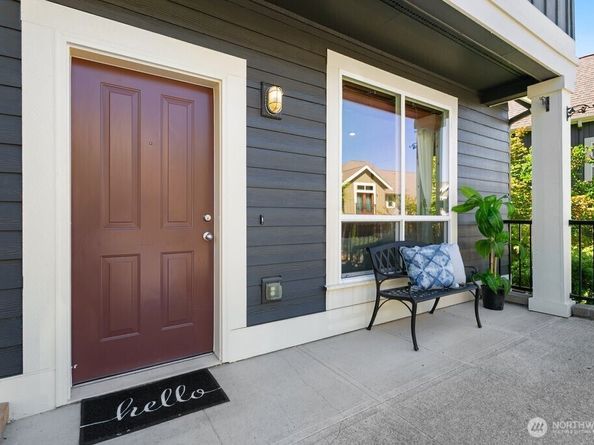 2319 NE Marion Lane, Issaquah WA 98029