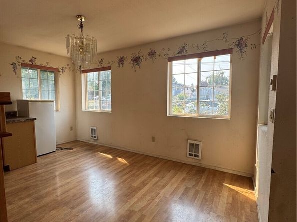 5712 S Augusta Street, Seattle WA 98178
