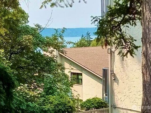 1249 SW 132nd Lane 1224, Burien WA 98146