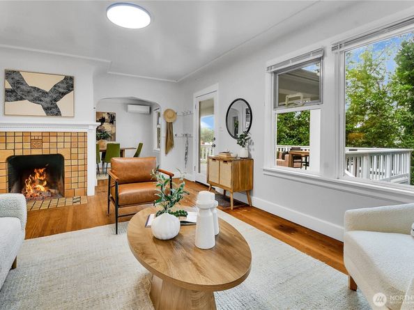 3016 S Edmunds Street, Seattle WA 98108