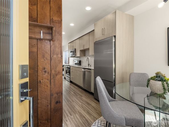 1810 NW 85th Street, Seattle WA 98117