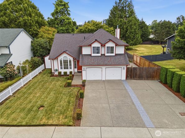 19022 102nd Avenue SE, Renton WA 98055