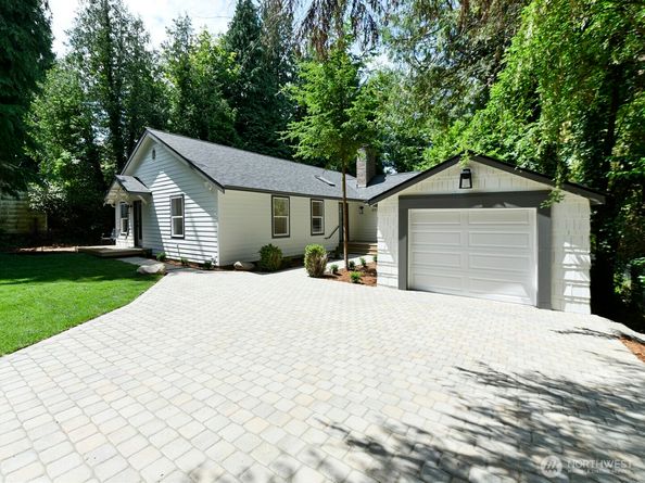 8529 29th Avenue NW, Seattle WA 98117