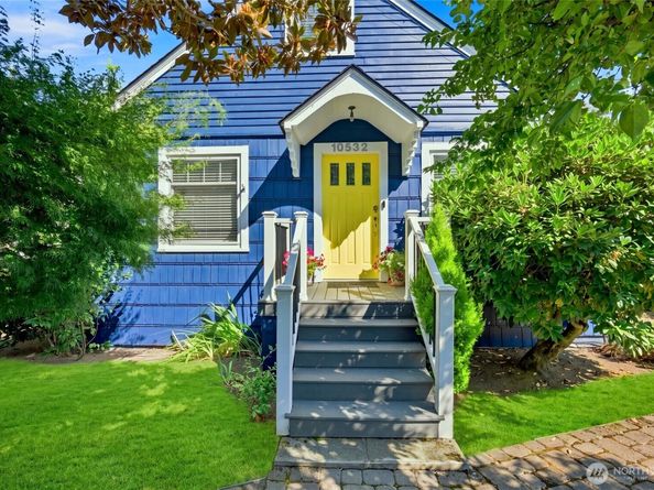 10532 Evanston Avenue N, Seattle WA 98133