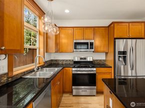 1905 NE 125th Street, Seattle WA 98125