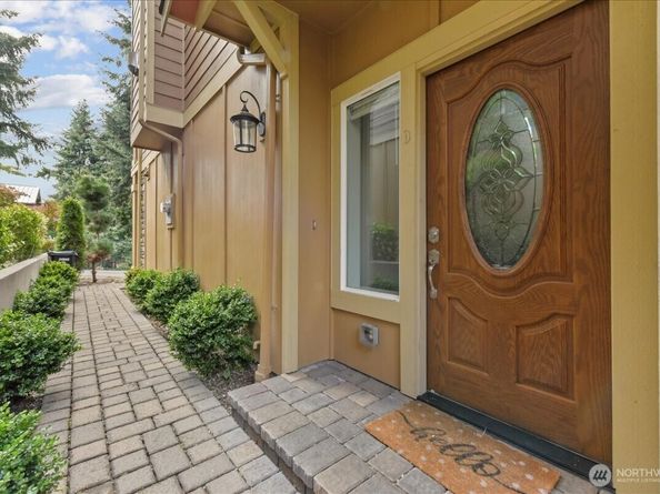 12722 35th AVE  House D NE, Seattle WA 98125