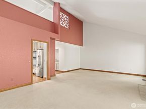 2944 Kennewick Place NE, Renton WA 98156