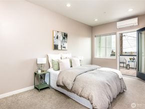 6307 34th Avenue SW, Seattle WA 98126