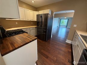 9 H Street SE, Auburn WA 98002