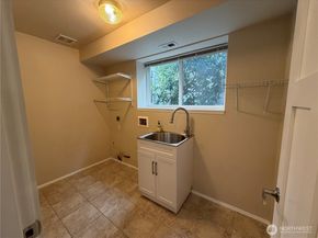 9 H Street SE, Auburn WA 98002