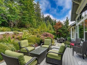 24132 NE 131st Terrace, Redmond WA 98053