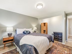 22105 66th Avenue W 1C, Mountlake Terrace WA 98043