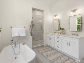 4948 NE North Tolo Road, Bainbridge Island WA 98110