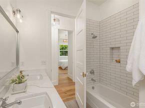 4948 NE North Tolo Road, Bainbridge Island WA 98110