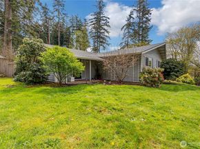 3131 S 368th Street, Federal Way WA 98003