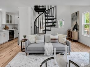 560 NE Alder Street, Issaquah WA 98027