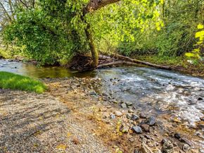 560 NE Alder Street, Issaquah WA 98027