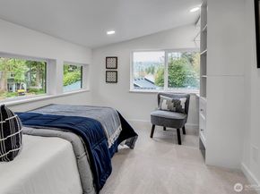 560 NE Alder Street, Issaquah WA 98027