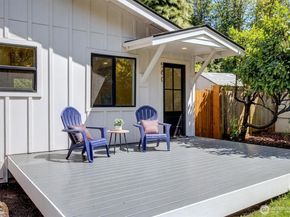 560 NE Alder Street, Issaquah WA 98027