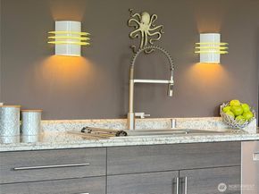 17 B Whidbey Island Drive, Hat Island WA 98206