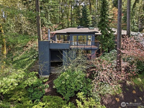 14317 SE 49th Street, Bellevue WA 98006