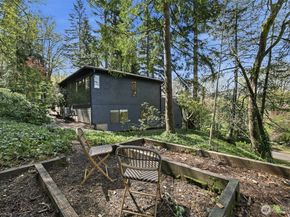 14317 SE 49th Street, Bellevue WA 98006