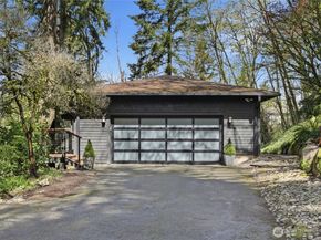14317 SE 49th Street, Bellevue WA 98006