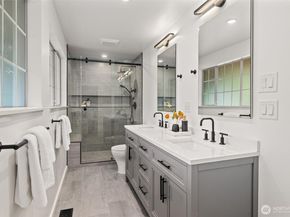 9226 Matthews Avenue NE, Seattle WA 98115