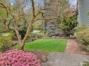 9226 Matthews Avenue NE, Seattle WA 98115