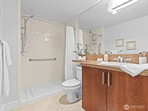 5650 24th Avenue NW 312, Seattle WA 98107