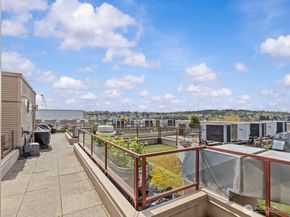 5650 24th Avenue NW 312, Seattle WA 98107