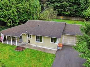 23247 35th Avenue W, Brier WA 98036
