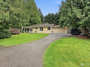 23247 35th Avenue W, Brier WA 98036