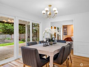 7928 SE 76th Street, Mercer Island WA 98040