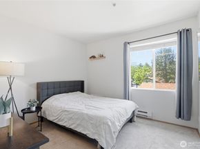 10825 SE 200th Street H206, Kent WA 98031