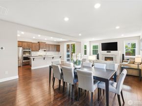 17812 33RD Avenue SE 29, Bothell WA 98012