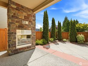 17812 33RD Avenue SE 29, Bothell WA 98012